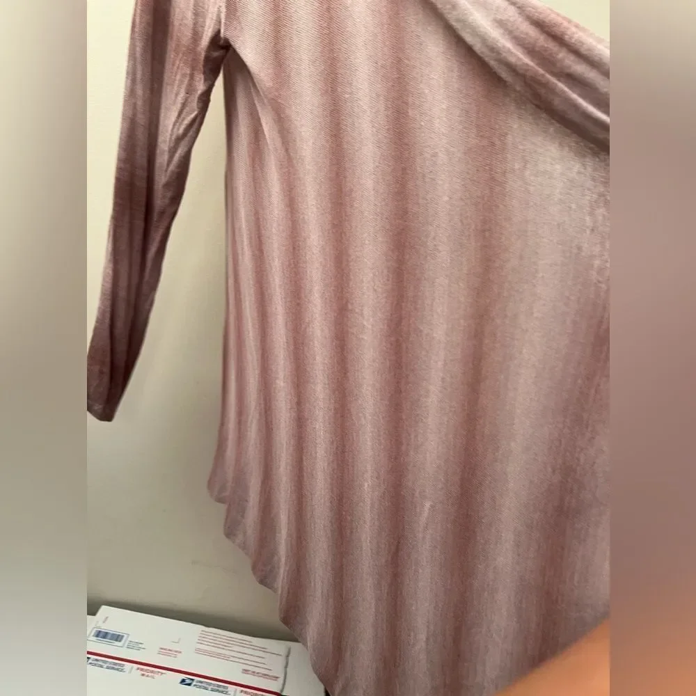 Cardigans   - Picture 5 of 6